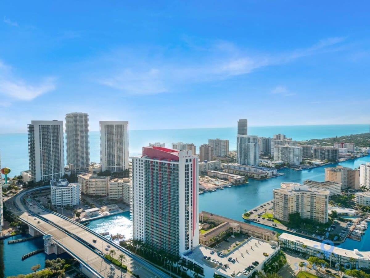 Infinite Views, Amazing Pool, Gym, Near Beach Hallandale Beach Dış mekan fotoğraf