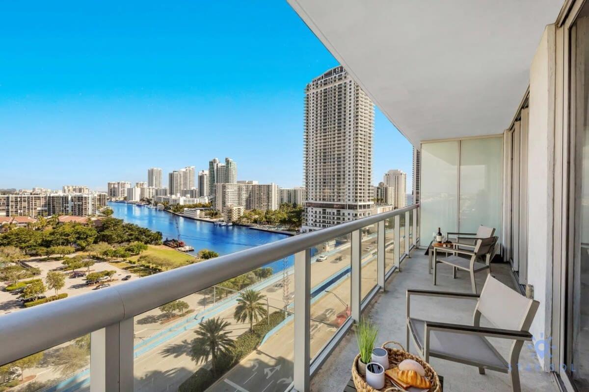 Infinite Views, Amazing Pool, Gym, Near Beach Hallandale Beach Dış mekan fotoğraf