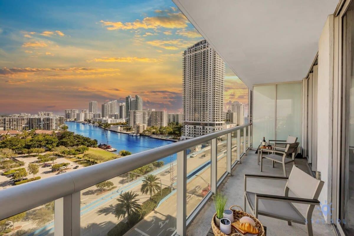 Infinite Views, Amazing Pool, Gym, Near Beach Hallandale Beach Dış mekan fotoğraf